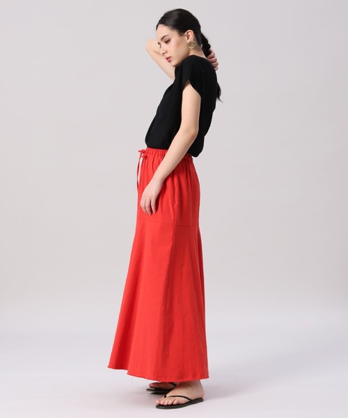 INED（イネド）の「ホールガーメント(R)ボトルネックフレンチニット《Cuoo》（ニット/セーター・レディース・ブラック/ベージュ/ブラウン/レッド系その他・9号）」の16枚目の写真