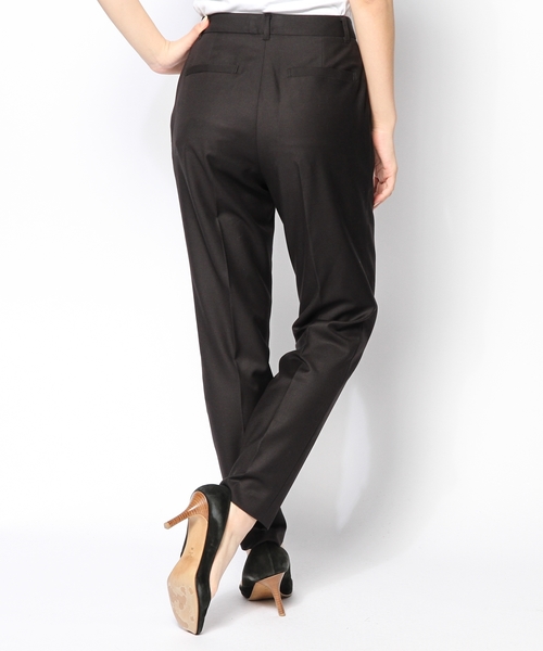 KariAng(カリアング)の「【14秋冬新作】無地テーパードパンツ(その他パンツ・レディース・ブラック系/黄土色系・MEDIUM/SMALL)」の9枚目の写真