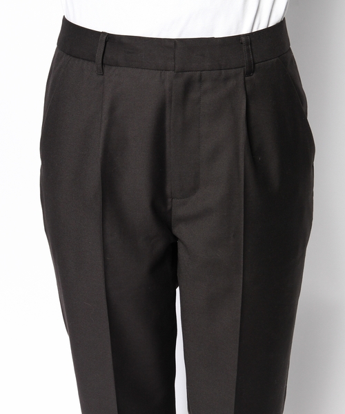 KariAng(カリアング)の「【14秋冬新作】無地テーパードパンツ(その他パンツ・レディース・ブラック系/黄土色系・MEDIUM/SMALL)」の8枚目の写真