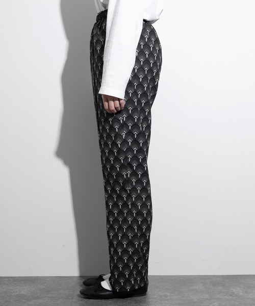 kutir(クティール)の「【ウエストゴム仕様!】アールデコイージースラックスパンツ(その他パンツ・レディース・ブラック系その他/オレンジ系その他・SMALL/MEDIUM/LARGE)」の22枚目の写真