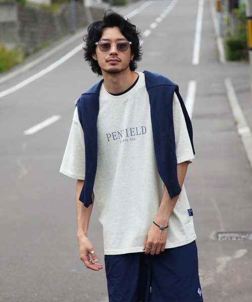 PEN FIELD（ペンフィールド）の「【別注】【PEN FIELD】 センターシンプルロゴプリントオーバーサイズ半袖Tシャツ（Tシャツ/カットソー・レディース・ブラック/ネイビー/カーキ/ホワイト×レッド/ホワイト×ブラック/オートミール・MEDIUM/LARGE/X-LARGE）」の12枚目の写真