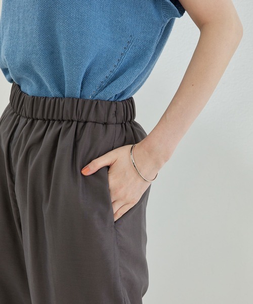 ROPE' PICNIC(ロペピクニック)の「【RENU再生ポリエステル】シアーパンツ(その他パンツ・レディース・チャコールグレー/ライトグリーン・38/40)」の8枚目の写真