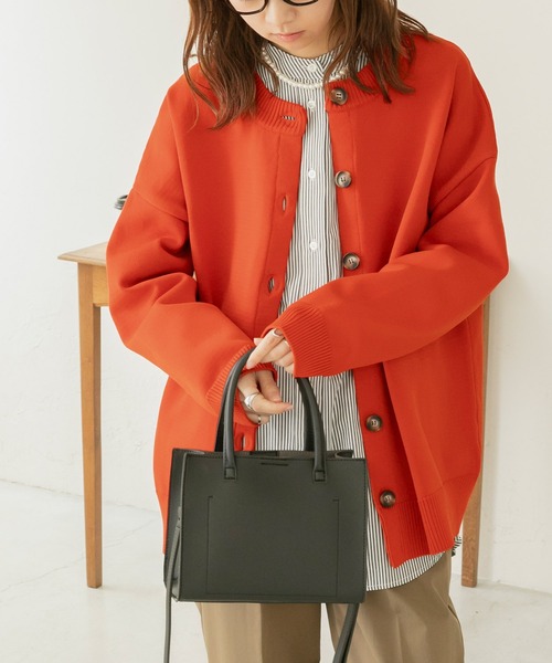 BONLECILL(ボンルシール)の「2way ビッグシルエット ニットカーディガン/クルーネック(カーディガン/ボレロ・レディース・ブラック/ブラウン/グレー/ブルー/グリーン/アイボリー/ライトグリーン/ピンク/ネイビー/レッド/ライトカーキ/ダークネイビー・FREE)」の21枚目の写真