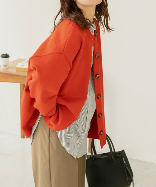 BONLECILL(ボンルシール)の「2way ビッグシルエット ニットカーディガン/クルーネック(カーディガン/ボレロ・レディース・ブラック/ブラウン/グレー/ブルー/グリーン/アイボリー/ライトグリーン/ピンク/ネイビー/レッド/ライトカーキ/ダークネイビー・FREE)」の22枚目の写真