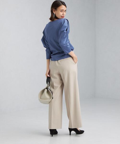 green label relaxing(グリーンレーベルリラクシング)の「カウルスリーブ プルオーバー カットソー(Tシャツ/カットソー・レディース・ブラック/ベージュ/コバルトブルー/オフホワイト・FREE)」の18枚目の写真