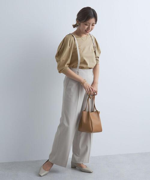 green label relaxing(グリーンレーベルリラクシング)の「カウルスリーブ プルオーバー カットソー(Tシャツ/カットソー・レディース・ブラック/ベージュ/コバルトブルー/オフホワイト・FREE)」の22枚目の写真