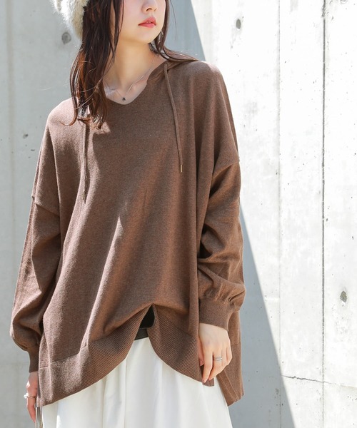 osharewalker（オシャレウォーカー）の「【廃盤】『フード付き綿ニットパーカー』（パーカー・レディース・チャコールグレー/ベージュ/ネイビー/ブラウン/グリーン/モカ/ブルーグリーン/ワイン/ブラック/ラベンダー・FREE）」の3枚目の写真