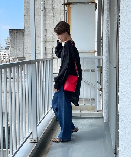 un dix cors（アンディコール）の「定番人気　イージーワイドデニムパンツ（デニムパンツ・レディース・ブルー/ネイビー・36/38）」の6枚目の写真