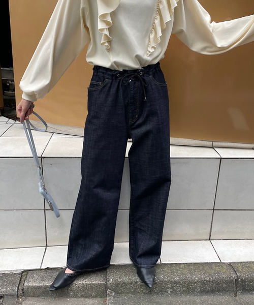 un dix cors（アンディコール）の「定番人気　イージーワイドデニムパンツ（デニムパンツ・レディース・ブルー/ネイビー・36/38）」の18枚目の写真