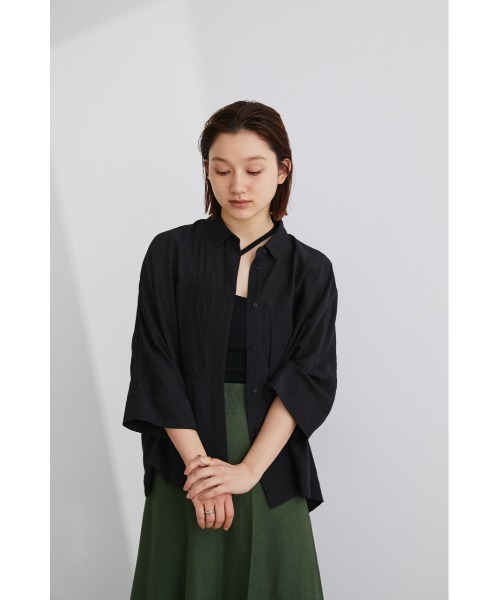 STYLEMIXER(スタイルミキサー)の「シアーボクシーシャツ(シャツ/ブラウス・レディース・ブラック/ブルー/ライトブラウン/ライトベージュ・FREE)」の7枚目の写真