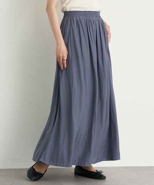 earth music&ecology（アースミュージックアンドエコロジー）の「サテンワイドパンツ ＊（その他パンツ・レディース・チャコールグレー/ダークブルー/ライトベージュ/テラコッタ・FREE）」の4枚目の写真