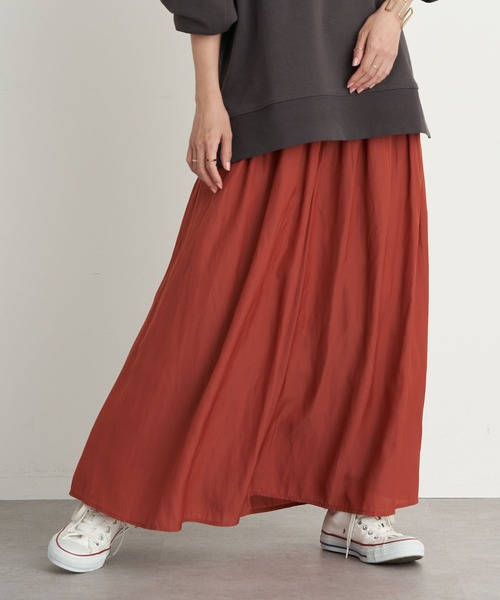 earth music&ecology（アースミュージックアンドエコロジー）の「サテンワイドパンツ ＊（その他パンツ・レディース・チャコールグレー/ダークブルー/ライトベージュ/テラコッタ・FREE）」の3枚目の写真