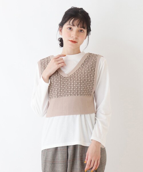 Cutie Blonde（キューティーブロンド）の「◆【S-L/2点セット】ニットビスチェ＋Tシャツ（Tシャツ/カットソー・レディース・ブラック系3/ブラック/ベージュ系3・01/03/02）」の10枚目の写真