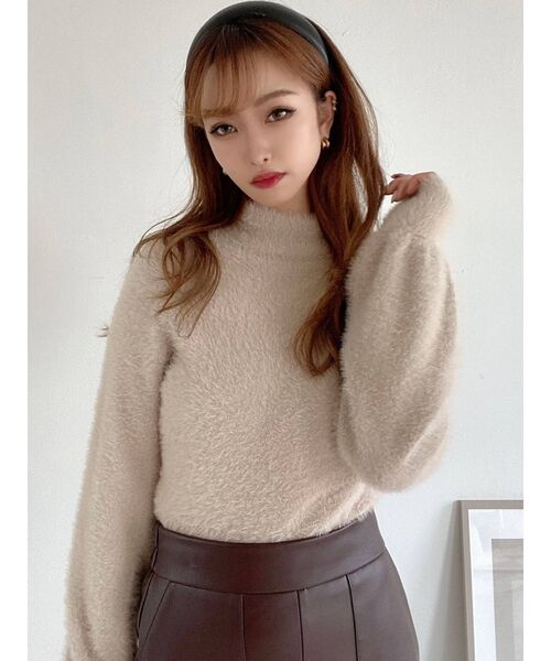 RESEXXY（リゼクシー）の「ハイネックシャギーニットトップス（ニット/セーター・レディース・ホワイト/ブラック/ベージュ・FREE）」の9枚目の写真