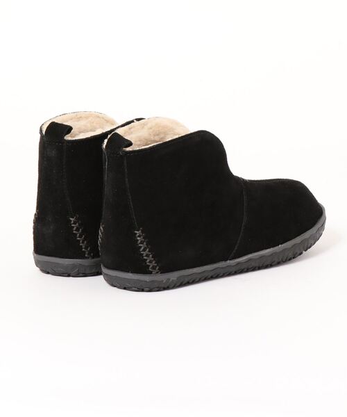 Minnetonka（ミネトンカ）の「MINNETONKA/ミネトンカ TUCSON ファーモカシン（スリッポン・レディース・ブラック/チャコールグレー/ブラック系その他/ベージュ・9/5/8/6）」の6枚目の写真