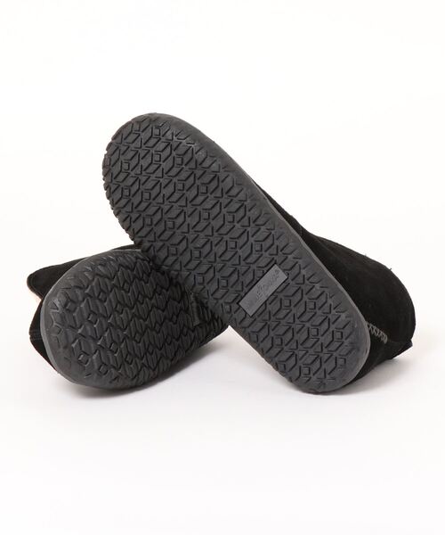 Minnetonka（ミネトンカ）の「MINNETONKA/ミネトンカ TUCSON ファーモカシン（スリッポン・レディース・ブラック/チャコールグレー/ブラック系その他/ベージュ・9/5/8/6）」の5枚目の写真