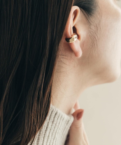 SMELLY(スメリー)の「3セットイヤカフ(イヤーカフ・レディース・ゴールド・-)」の2枚目の写真