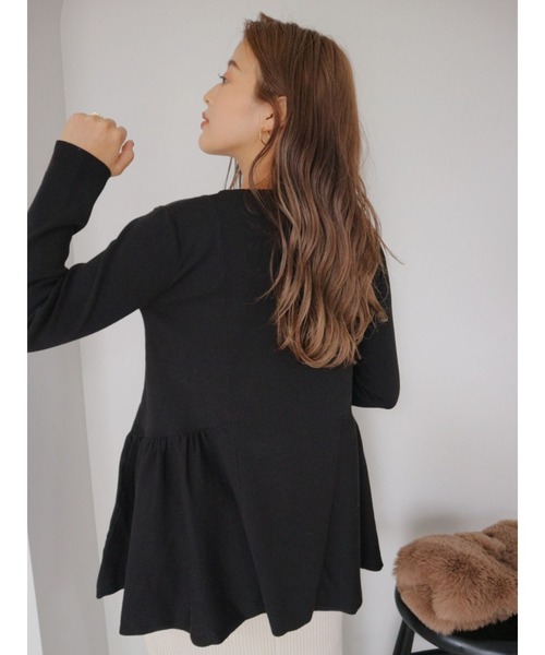 TRUNC（トランクエイティーエイト）の「Smooth Peplum Knit TOPS（ニット/セーター・レディース・ブラック/ブラウン系その他・FREE）」の13枚目の写真