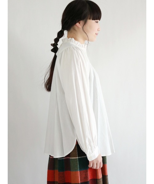 Samansa Mos2（サマンサ モスモス）の「襟フリル切替レースブラウス（シャツ/ブラウス・レディース・ベージュ/オフホワイト/ミント/チャコール・ﾌﾘ-）」の11枚目の写真
