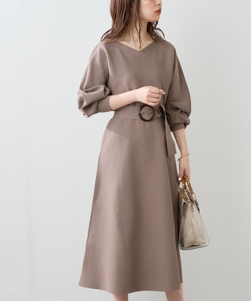 natural couture（ナチュラルクチュール）の「【WEB限定カラー有り】ふわ軽2WAY Aラインワンピース（ワンピース・レディース・オフホワイト/ミント/サックスブルー/ピンク/グレイッシュベージュ/ブラック・FREE）」の3枚目の写真