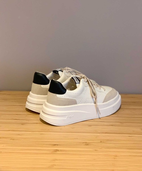 ASH（アッシュ）の「【IMPULS】厚底スニーカー（スニーカー・レディース・ブラック/ピンクベージュ/ホワイト/ホワイト×パープル/ホワイト×ブラック/ホワイト×ピンク/ベージュ・37/36/35/39/40/38）」の22枚目の写真