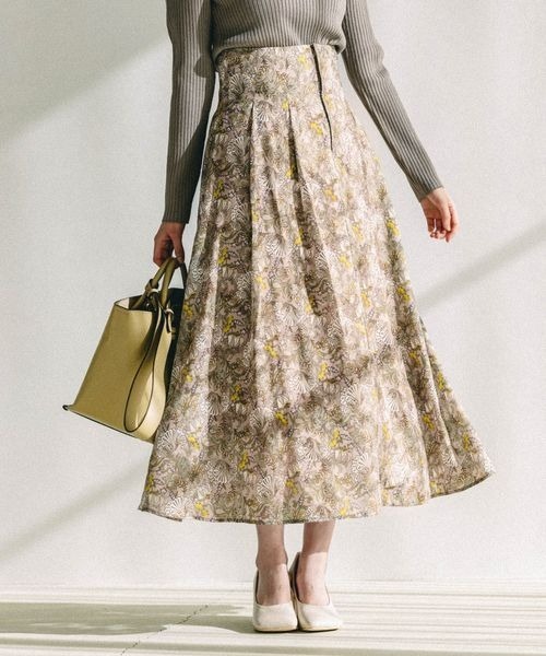 Andemiu（アンデミュウ）の「ボタニカルガラジャカードスカート265636（スカート・レディース・ベージュ/オレンジ/アイボリー・SMALL/MEDIUM）」の3枚目の写真