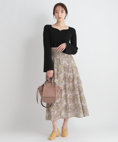 Andemiu（アンデミュウ）の「ボタニカルガラジャカードスカート265636（スカート・レディース・ベージュ/オレンジ/アイボリー・SMALL/MEDIUM）」の22枚目の写真