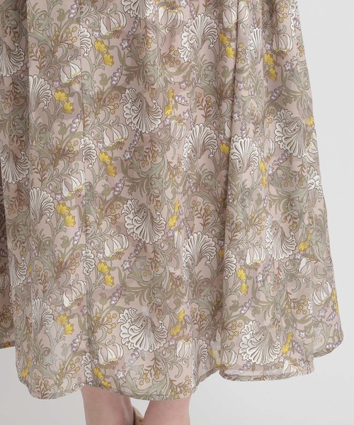 Andemiu（アンデミュウ）の「ボタニカルガラジャカードスカート265636（スカート・レディース・ベージュ/オレンジ/アイボリー・SMALL/MEDIUM）」の9枚目の写真