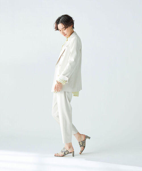 NOLLEY’S Sophi(ノーリーズソフィ)の「ウォッシャブルストレッチダブルジャケット(テーラードジャケット・レディース・ベージュ/ネイビー/サックスブルー・36/38)」の15枚目の写真