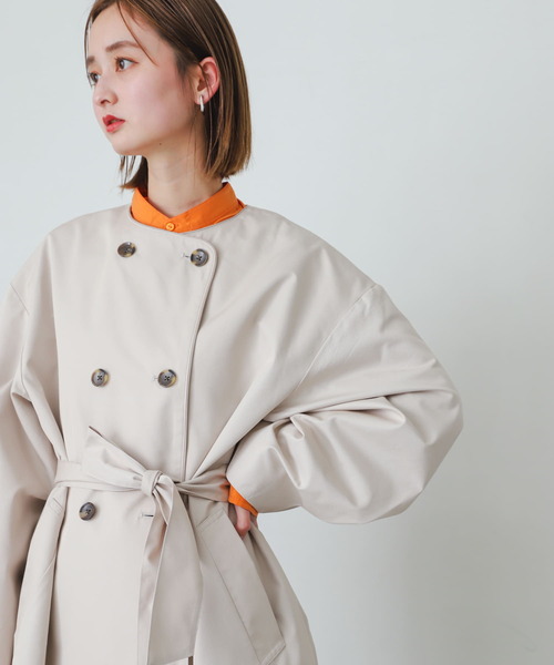 SENSE OF PLACE by URBAN RESEARCH（センスオブプレイスバイアーバンリサーチ）の「ノーカラーコクーンスリーブトレンチコート（トレンチコート・レディース・ライトベージュ/ベージュ・ONE）」の2枚目の写真