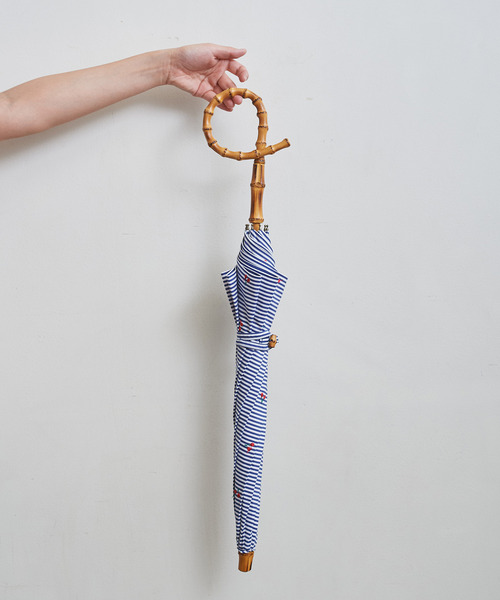 CHILD WOMAN(チャイルドウーマン)の「ストライプチェリー刺繍 日傘(長傘・レディース・ブルー・FREE)」の3枚目の写真