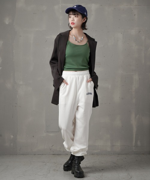 SPINNS(スピンズ)の「カップ付きリブキャミソール(キャミソール・レディース・オートミール/ネイビー/ブラック/グリーン・ONESIZE)」の10枚目の写真