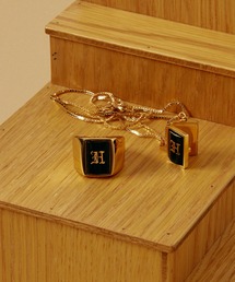 HUF（ハフ）の「BLACKLETTER GOLD RING / HUF リング 指輪