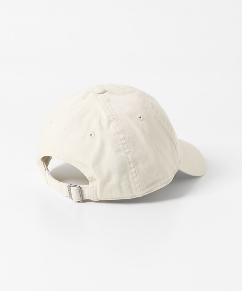 NIKE（ナイキ）の「NIKE　フーチュラウォッシュドキャップ（キャップ・レディース・ホワイト/ベージュ・ONE）」の5枚目の写真