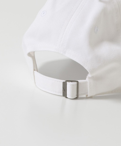 NIKE（ナイキ）の「NIKE　フーチュラウォッシュドキャップ（キャップ・レディース・ホワイト/ベージュ・ONE）」の9枚目の写真