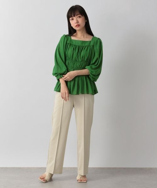 LOWRYS FARM（ローリーズファーム）の「シャーリングバルーンブラウス