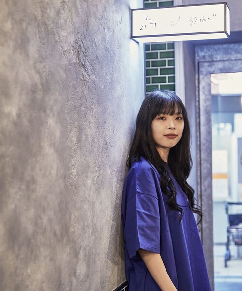 FREAK'S STORE（フリークスストア）の「WEB限定 餃子イェスタデイ×FREAK'S STORE 別注 ビッグシルエット バックプリント クルーネックTシャツ/刺繍（Tシャツ/カットソー・メンズ・ロイヤルブルー/ホワイト・SMALL/LARGE/MEDIUM）」の12枚目の写真