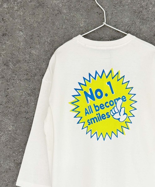 THE CASUAL（カジュアル）の「【ユニセックス】ワイドシルエット　長袖プリントTシャツ（Tシャツ/カットソー・キッズ・ブルー/ブラック系/ベージュ/チャコール/モカ/ミント/ブラック系2/ブラック系1/ホワイト系2/ラベンダー/ホワイト系/パープル系/ブラック/グリーン/グレー系/ベージュ系/ホワイト系1/ホワイト/グリーン系・120cm/110cm/160cm/150cm/130cm/140cm）」の3枚目の写真