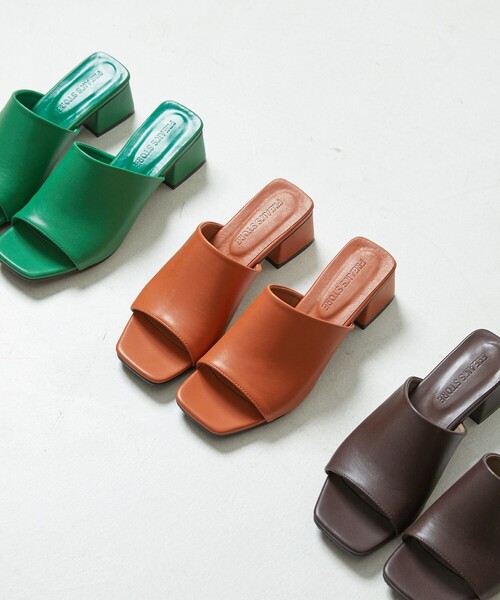 FREAK'S STORE（フリークスストア）の「▽【WEB限定】チャンキーヒールカバードサンダル（サンダル・レディース・オレンジ/グリーン/ブラック/ダークブラウン・24.5cm/23.0cm/23.5cm/24.0cm）」の13枚目の写真