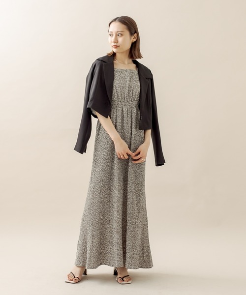 mline（エムライン）の「[mline] 楊柳フラワープリントワンピース（ワンピース・レディース・ブラック/グレー/イエロー・1/2）」の3枚目の写真