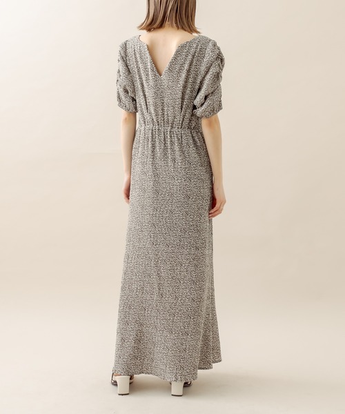 mline（エムライン）の「[mline] 楊柳フラワープリントワンピース（ワンピース・レディース・ブラック/グレー/イエロー・1/2）」の21枚目の写真