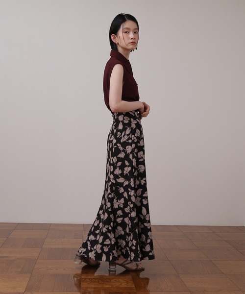 NATURAL BEAUTY BASIC(ナチュラルビューティーベーシック)の「ジャガードプリントマーメイドスカート(スカート・レディース・ブラック系その他/ブラウン系その他・SMALL/MEDIUM)」の7枚目の写真