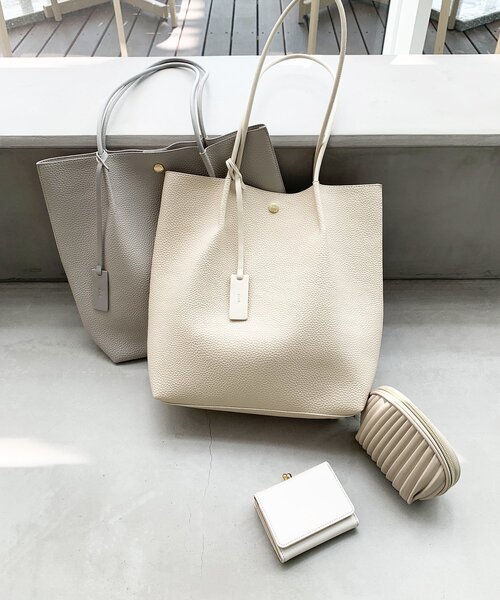 OPAQUE.CLIP（オペークドットクリップ）の「◆軽量シュリンクA4トートバッグ（トートバッグ・レディース・ブラック/グレー/オフホワイト/サンドベージュ・00）」の20枚目の写真