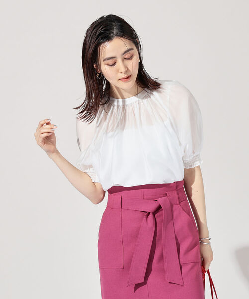 NOLLEY’S Sophi(ノーリーズソフィ)の「2WAYシアー袖シャーリングブラウス(シャツ/ブラウス・レディース・グレイッシュブルー/ライトパープル/オレンジ/オフホワイト/ベージュ・38/36)」の1枚目の写真