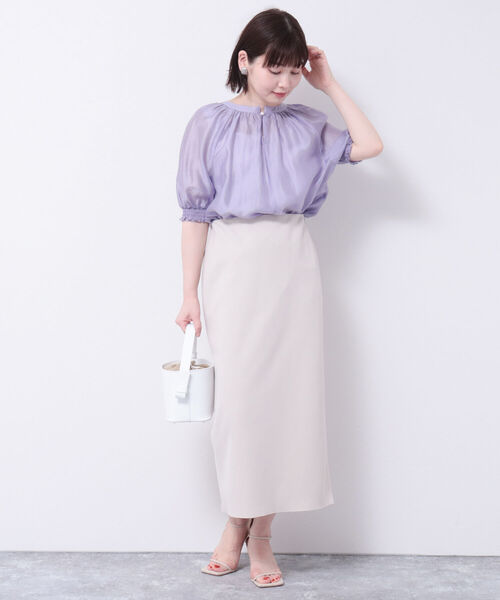 NOLLEY’S Sophi(ノーリーズソフィ)の「2WAYシアー袖シャーリングブラウス(シャツ/ブラウス・レディース・グレイッシュブルー/ライトパープル/オレンジ/オフホワイト/ベージュ・38/36)」の13枚目の写真