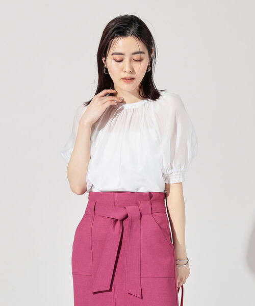 NOLLEY’S Sophi(ノーリーズソフィ)の「2WAYシアー袖シャーリングブラウス(シャツ/ブラウス・レディース・グレイッシュブルー/ライトパープル/オレンジ/オフホワイト/ベージュ・38/36)」の20枚目の写真