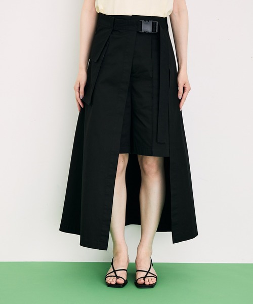 ADAM ET ROPE'（アダムエロペ）の「エプロンコンビハーフパンツ（その他パンツ・レディース・ブラック/ベージュ・38/36）」の13枚目の写真