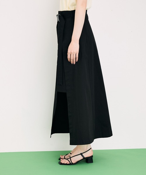 ADAM ET ROPE'（アダムエロペ）の「エプロンコンビハーフパンツ（その他パンツ・レディース・ブラック/ベージュ・38/36）」の5枚目の写真