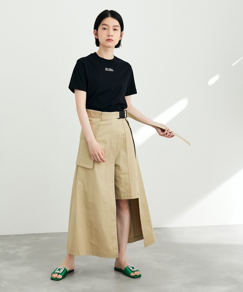 ADAM ET ROPE'（アダムエロペ）の「エプロンコンビハーフパンツ（その他パンツ・レディース・ブラック/ベージュ・38/36）」の15枚目の写真