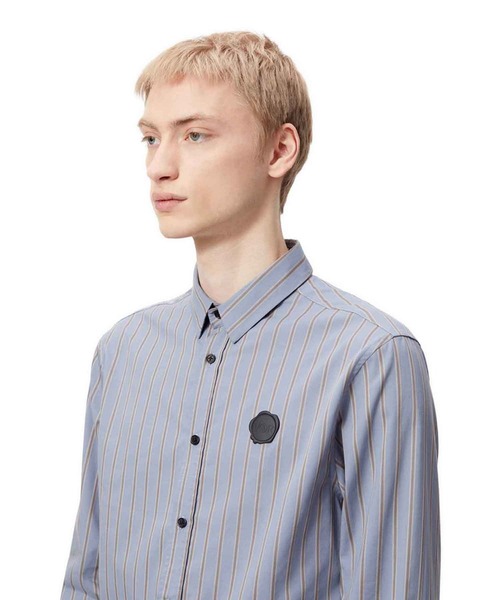 VIKTOR&ROLF(ヴィクター&ロルフ)の「VIKTOR&ROLF(ヴィクター&ロルフ)ストライプロゴシャツ/STRIPED LOGO SHIRT(シャツ/ブラウス・メンズ・ライトブルー・46/48/50)」の7枚目の写真